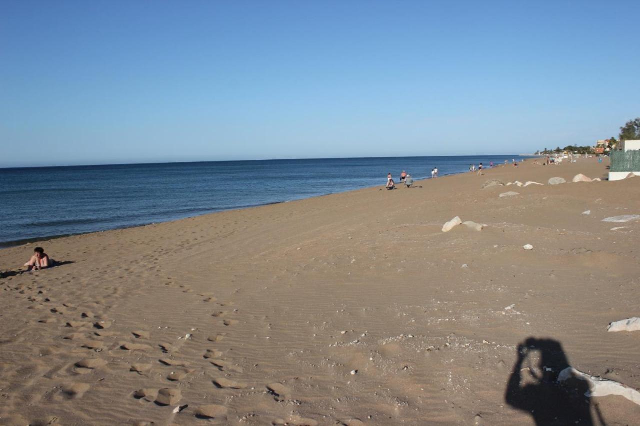 Holiday Beach *